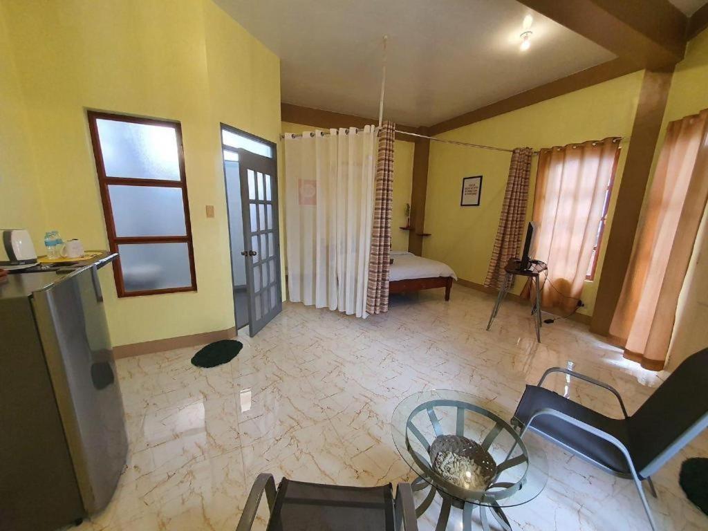 טקלובן Bamboo Garden Boutique Hotel מראה חיצוני תמונה
