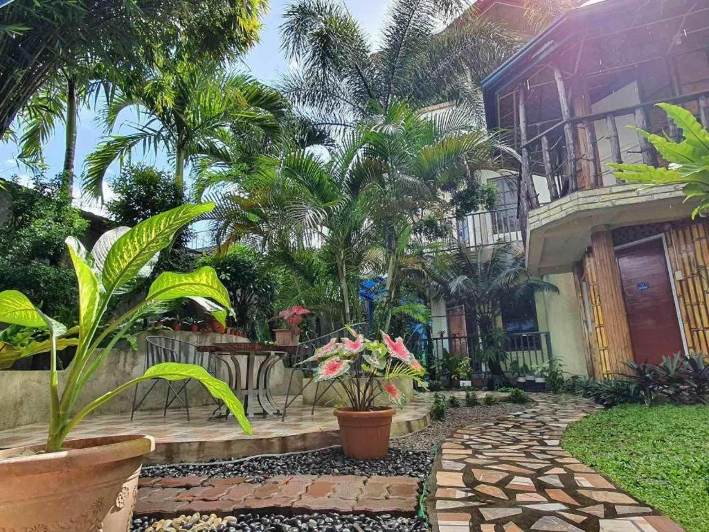 טקלובן Bamboo Garden Boutique Hotel מראה חיצוני תמונה